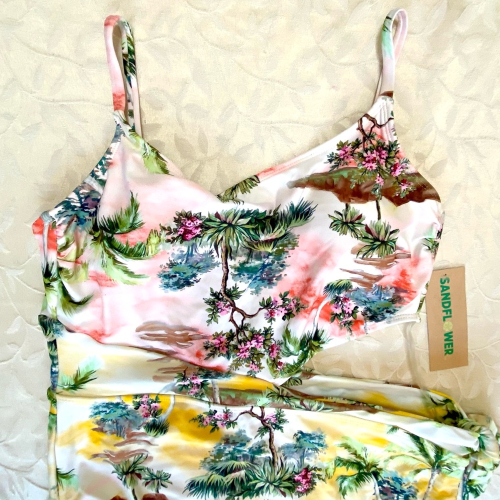 🆕 Sandflower Swimsuit Womens XL Floral Tropical Cutout Scarf Bathing Suit NWT - Picture 2 of 8